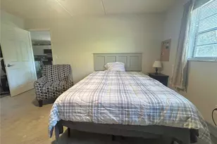 2275 62nd Ave N, Saint Petersburg, FL 33702 - Photo 17