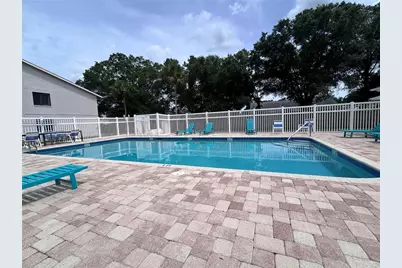 2275 62nd Avenue N #101, Saint Petersburg, FL 33702 - Photo 37
