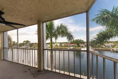 4900 38th Way S #302, Saint Petersburg, FL 33711 - Photo 29