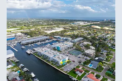 4900 38th Way S #302, Saint Petersburg, FL 33711 - Photo 41