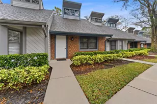 5206 Pine Mill Ct, Temple Terrace, FL 33617 - Photo 9