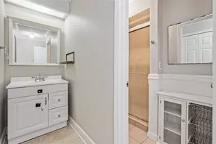 11008 Brightside Dr, Tampa, FL 33624 - Photo 17