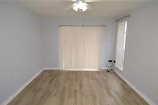 8649 Fancy Finch Dr, Tampa, FL 33614 - Photo 31