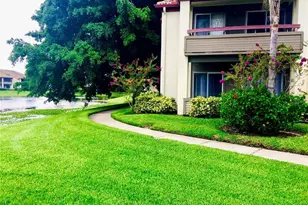 10263 Gandy Blvd N, Saint Petersburg, FL 33702 - Photo 1