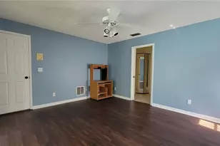 3024 Sandpiper Pl, Clearwater, FL 33762 - Photo 9