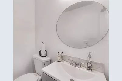 7114 Mintwood Court, Tampa, FL 33615 - Photo 9