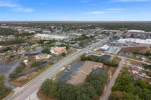 7048 Mariner Blvd, Spring Hill, FL 34609 - Photo 17