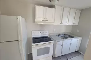 1517 E 142nd Ave, Tampa, FL 33613 - Photo 29