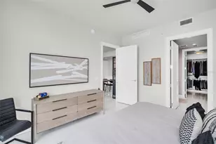 301 1st St S, Saint Petersburg, FL 33701 - Photo 23