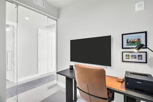 301 1st St S, Saint Petersburg, FL 33701 - Photo 35