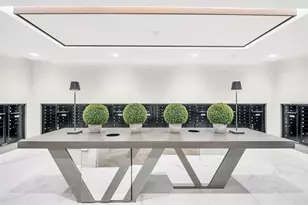 301 1st St S, Saint Petersburg, FL 33701 - Photo 67