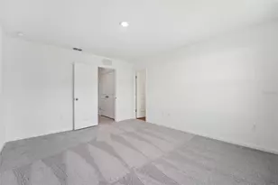 14895 Lucca Wy, Dade City, FL 33523 - Photo 13