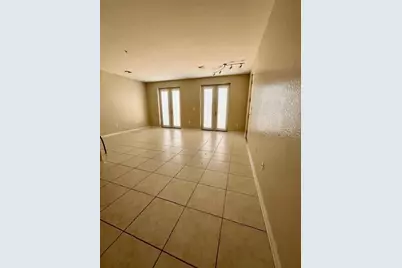 2002 E 5th Avenue #302, Tampa, FL 33605 - Photo 3