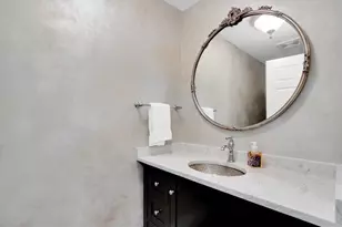555 5th Ave NE, Saint Petersburg, FL 33701 - Photo 27