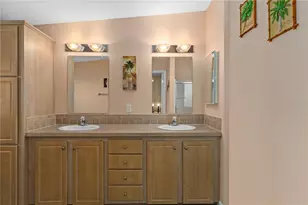 37546 Lilly Bea Ave, Zephyrhills, FL 33541 - Photo 23