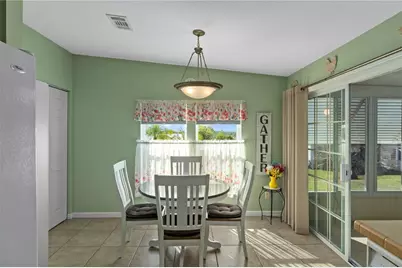 37546 Lilly Bea Avenue, Zephyrhills, FL 33541 - Photo 17