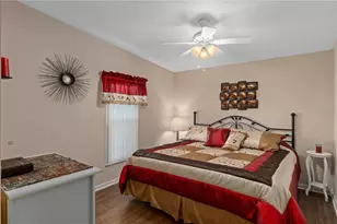 37546 Lilly Bea Ave, Zephyrhills, FL 33541 - Photo 29