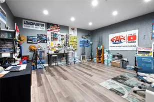 26334 Lawrence Ave, Wesley Chapel, FL 33544 - Photo 39