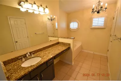 12923 Parkington Drive, Gibsonton, FL 33534 - Photo 19