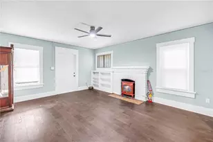 1012 Granville Ct N, Saint Petersburg, FL 33701 - Photo 5