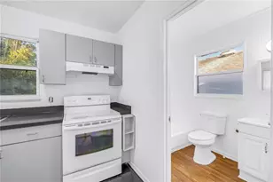 1012 Granville Ct N, Saint Petersburg, FL 33701 - Photo 31