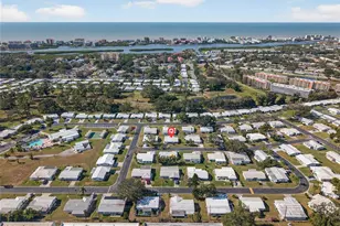 9238 140th Ln, Seminole, FL 33776 - Photo 5