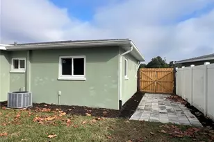 5398 27th Ave N, Saint Petersburg, FL 33710 - Photo 15