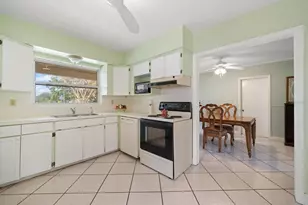 1225 Ridge Ave, Clearwater, FL 33755 - Photo 7