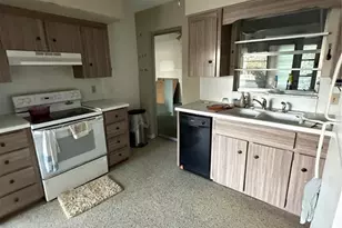 6160 30th Ave N, Saint Petersburg, FL 33710 - Photo 13