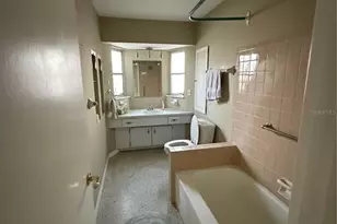 6160 30th Ave N, Saint Petersburg, FL 33710 - Photo 21