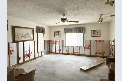 6341 Elmhurst Drive, Pinellas Park, FL 33782 - Photo 9