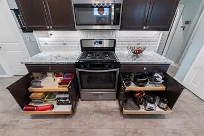 5513 Los Robles Court, Palmetto, FL 34221 - Photo 13