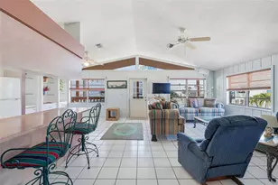 35 79th Ave, Treasure Island, FL 33706 - Photo 11