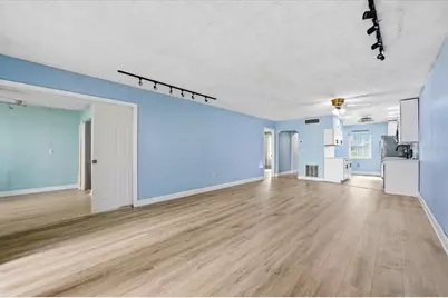 8605 Bardmoor Boulevard #107A, Seminole, FL 33777 - Photo 9