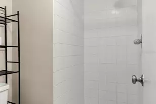 8229 Ravencroft Dr, Tampa, FL 33615 - Photo 19