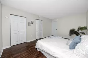 2095 Sunset Point Rd, Clearwater, FL 33765 - Photo 17