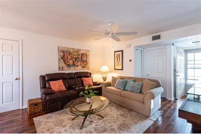 21107 Fountain View Lane #5201, Lutz, FL 33558 - Photo 5