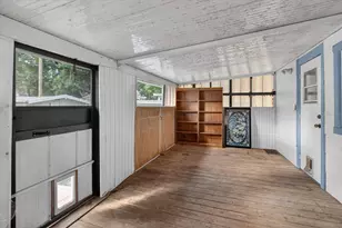 2480 18th Ave N, Saint Petersburg, FL 33713 - Photo 41