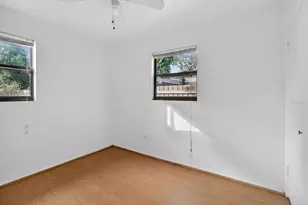 2480 18th Ave N, Saint Petersburg, FL 33713 - Photo 29