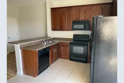 11604 Colony Lake Drive, Tampa, FL 33635 - Photo 13