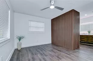 645 38th Ave S, Saint Petersburg, FL 33705 - Photo 31