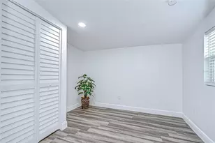 645 38th Ave S, Saint Petersburg, FL 33705 - Photo 25