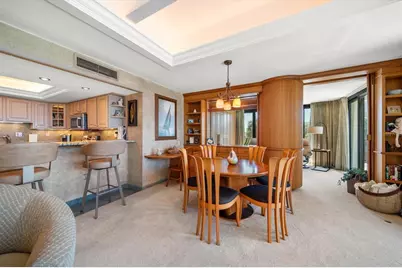 7600 Bayshore Drive #204, Treasure Island, FL 33706 - Photo 9