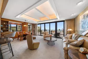 7600 Bayshore Dr, Treasure Island, FL 33706 - Photo 11