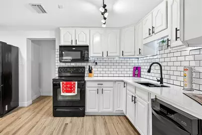 9901 Starlite Drive, Riverview, FL 33578 - Photo 9