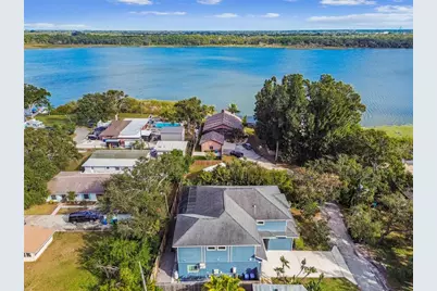 10555 Lake Breeze Drive, Seminole, FL 33772 - Photo 5