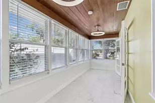 1322 48th Ave N, Saint Petersburg, FL 33703 - Photo 17