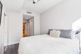 1120 E Kennedy Blvd, Tampa, FL 33602 - Photo 11