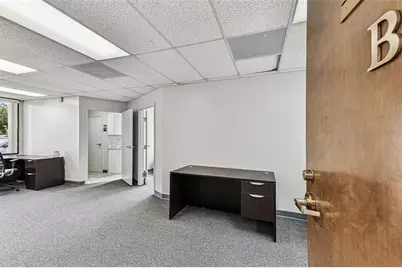 3804 Gunn Highway, Tampa, FL 33618 - Photo 9