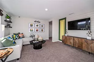 9186 Shadow Vly Ln, Zephyrhills, FL 33541 - Photo 11